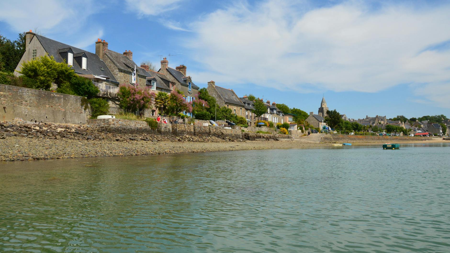 Így fedezhetjük fel Bretagne vadregényes partjait és középkori városait