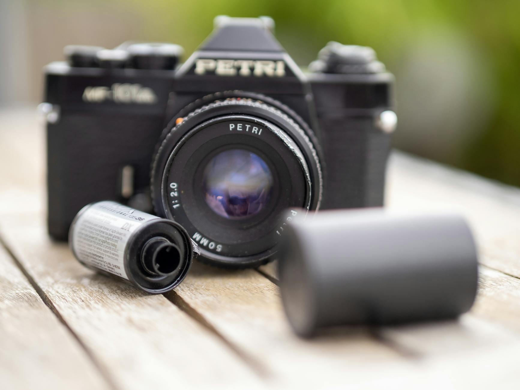 Egyre több fiatal fedezi fel magának a filmes fényképezés lassú élményét